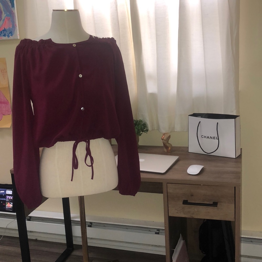 Fashion Nova Off the shoulder crop